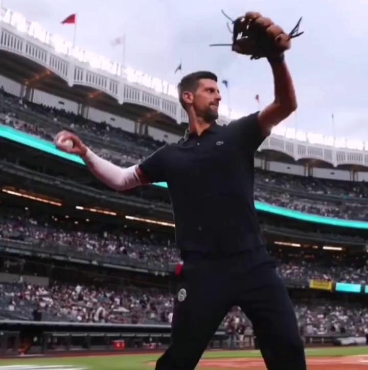 关于英国网球队绝杀西班牙网球队,德约科维奇完成帽子戏法的信息 关于英国网球队绝杀西班牙网球队,德约科维奇完成帽子戏法的信息