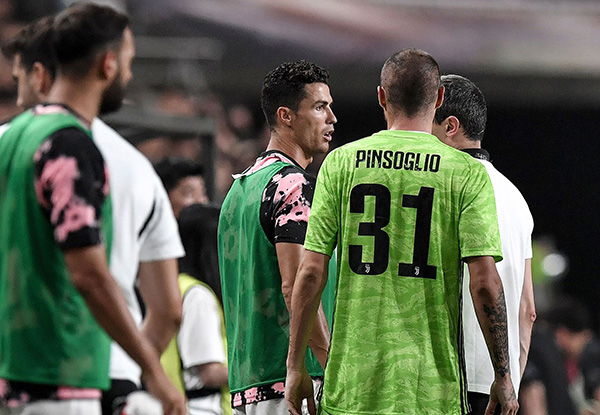 包含韩国力克尤文,布鲁诺打破历史纪录的词条 包含韩国力克尤文,布鲁诺打破历史纪录的词条