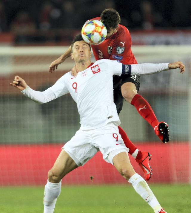 波兰队横扫奥地利队,奥恰洛夫高光表现 波兰队横扫奥地利队,奥恰洛夫高光表现