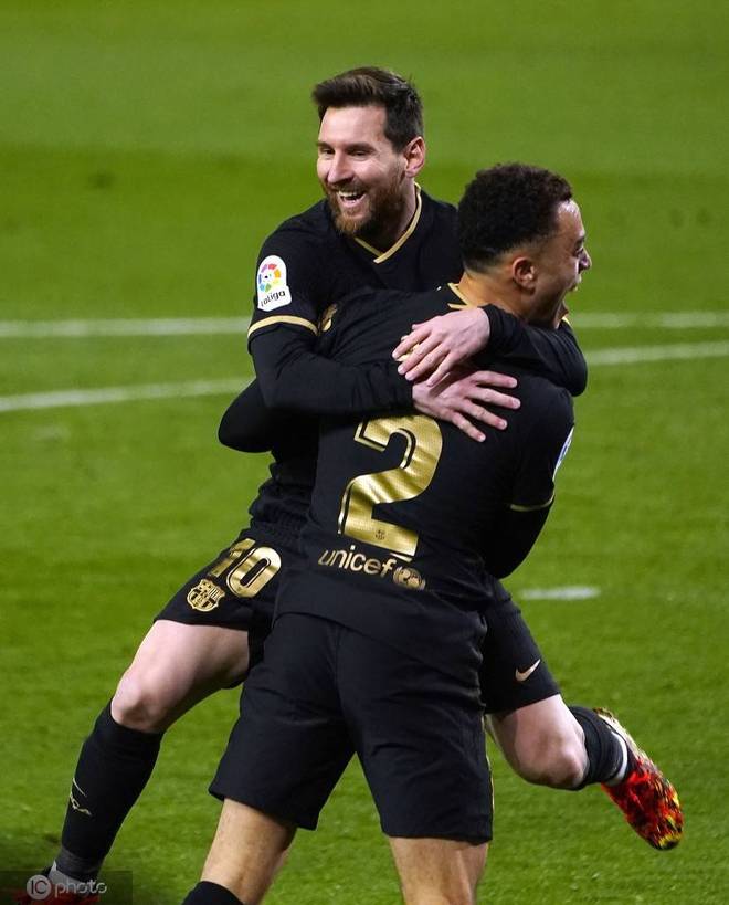 皇家社会力压对手，保持不败战绩