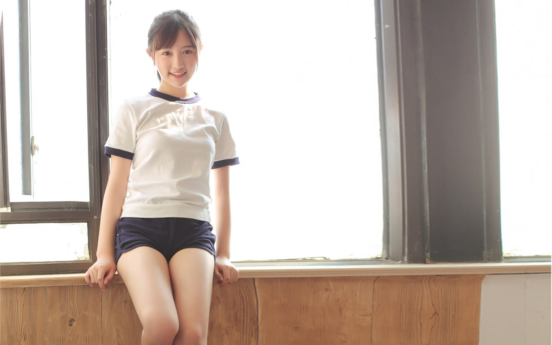 法国队轻取马来西亚队，桃田贤斗高光表现点燃羽毛球赛场