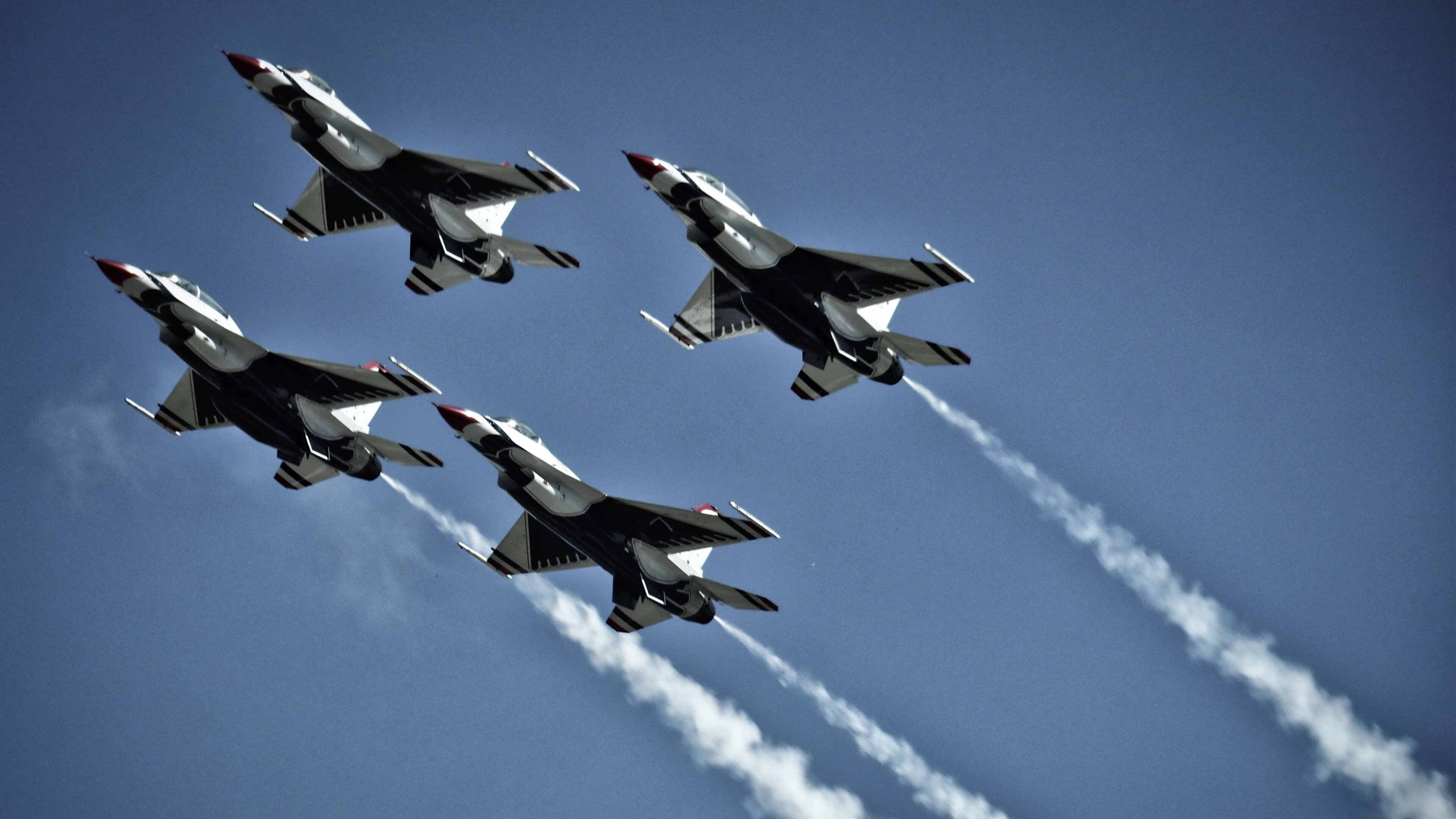 东方烈焰席卷绿军堡垒，乔治硬仗之王本色尽显