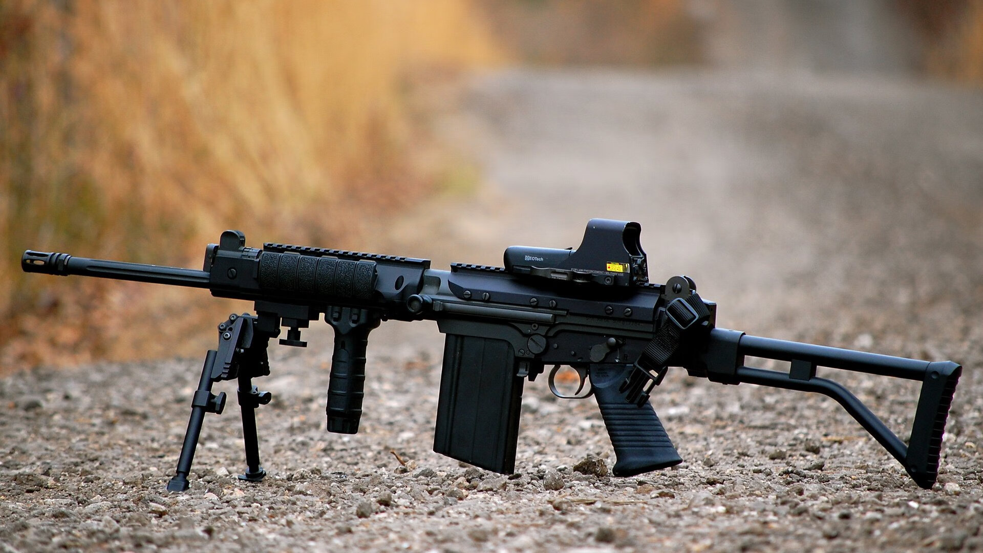 孤独而璀璨的背离，当历史在被遗忘的角落被偷袭