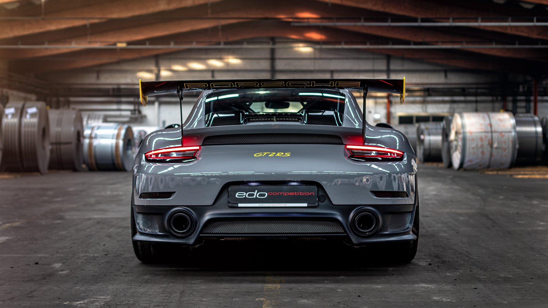 NBA季后赛焦点战，雷恩狂胜那不勒斯，篮球盛宴引热议