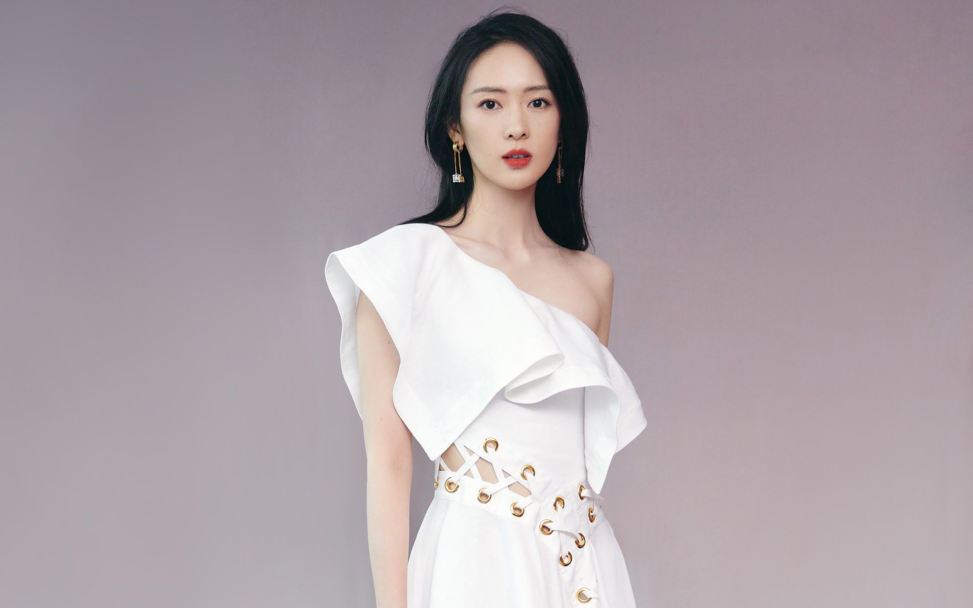 绿茵场内外双线破门，塞维利亚的中国战略与内马尔的足球美学