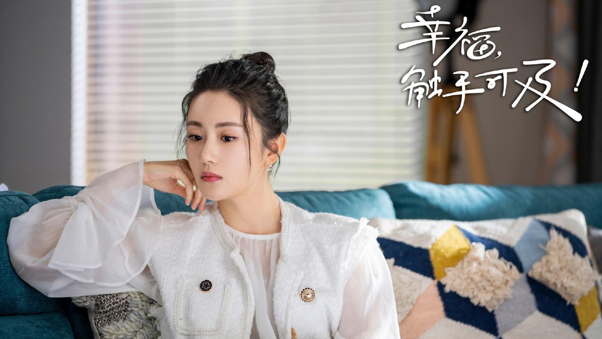 浓眉导演单节狂飙！黄蜂一波流冲垮广厦，关键先生一战正名