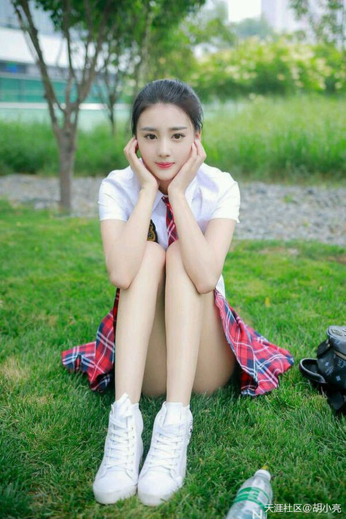 黄潜艇的钢铁洪流中，卡马文加一人托起毕巴脊梁